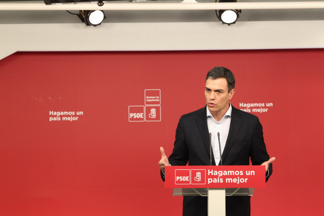 Rueda de prensa del líder del PSOE, Pedro Sánchez, en la sede del partido