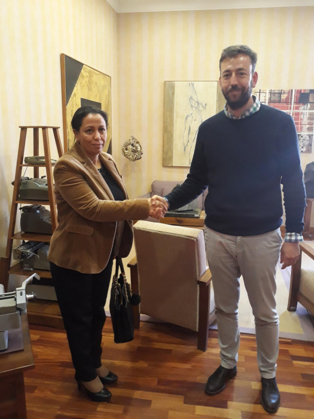 El alcalde de Tui y la cónsul de Marruecos