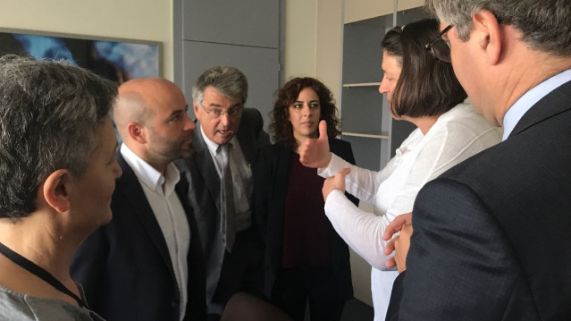 Reunión de representantes de En Marea con la comisaria europea de Transportes