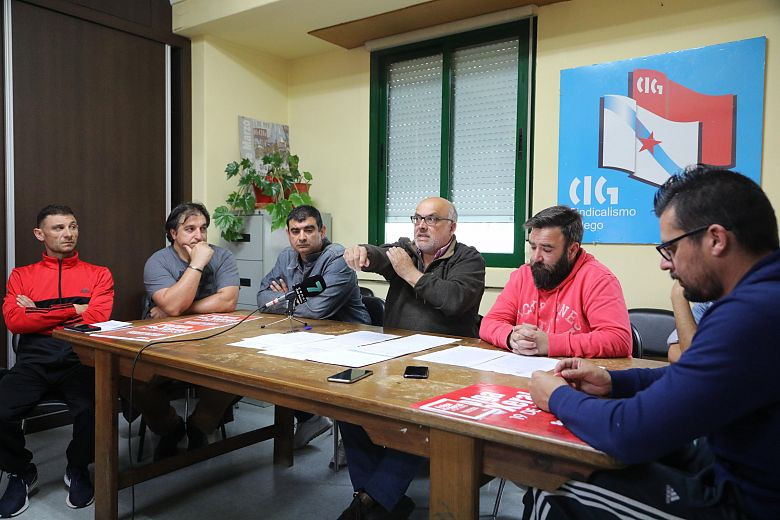 Rueda prensa ambulancias salnes cig