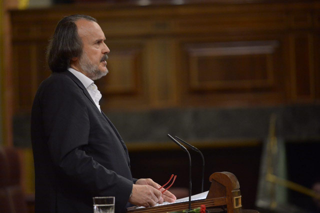 Miguel Anxo Fernán Vello