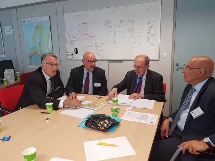 Eixo atlantico reunion bruselas conexion tren