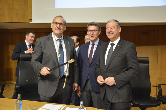Reigosa toma posesión como rector de la UVigo