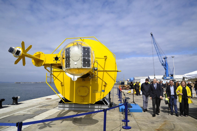 Conselleiro Francisco Conde acto energía undimotriz