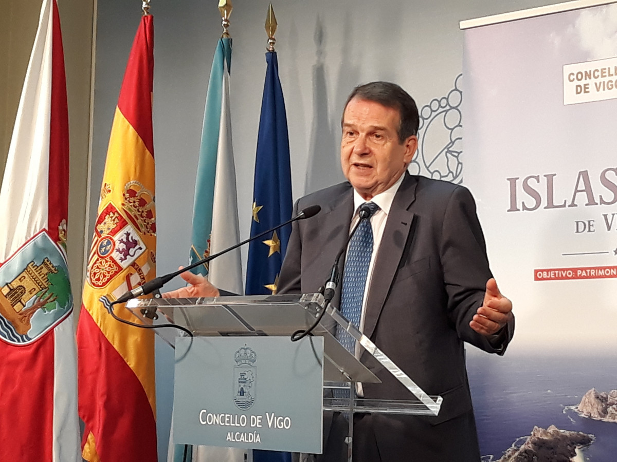 El alcalde de Vigo, Abel Caballero, en rueda de prensa