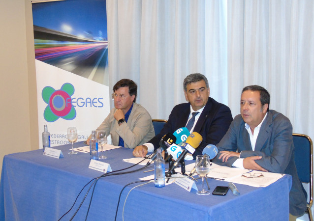 Presentación de un informe de Fegaes sobre el precio de los carburantes