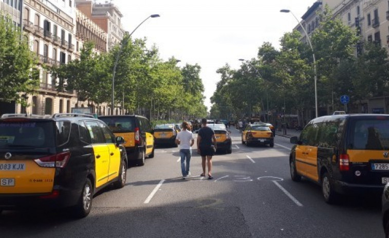 Las calles no eran de Fraga, ni ahora deben ser de los taxistas