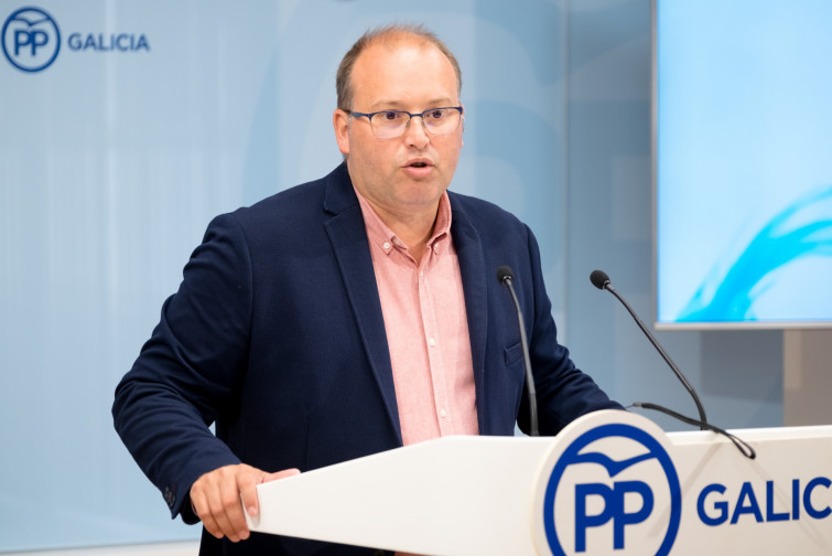 Al PP el ascenso del PSOE y la caída de En Marea le parecen un plato concinado por el CIS