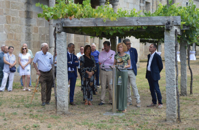Nava Castro en la presentación del spa de vinoterapia de Leiro (Ourense)