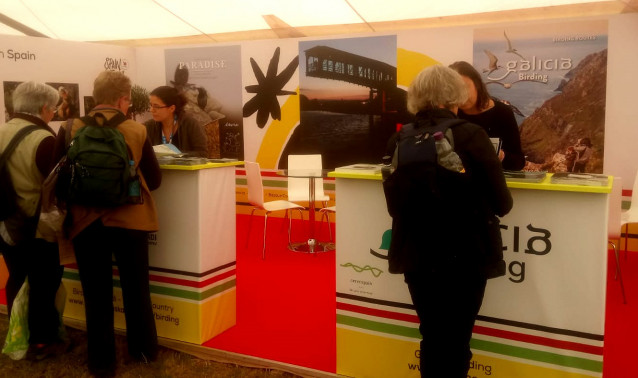 Stand gallego en Bird Fair