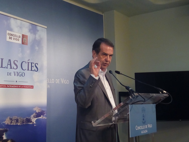 Caballero denuncia el cierre del PEF 