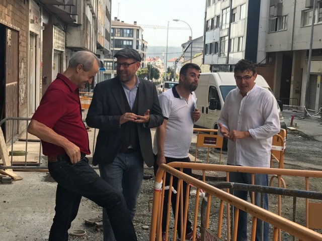 Martiño Noriega y Rafael Peña visitan las obras de la avenida