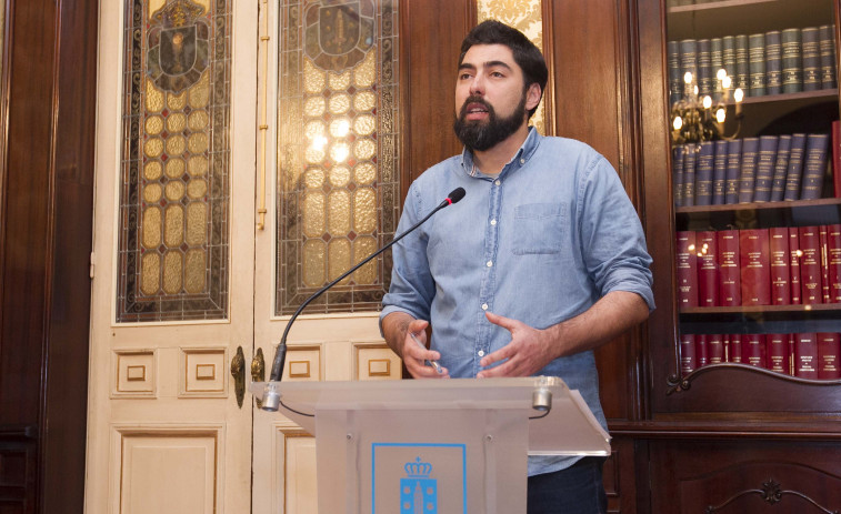 La oposición exige la dimisión de dos concejales de A Coruña por la compra de los pisos