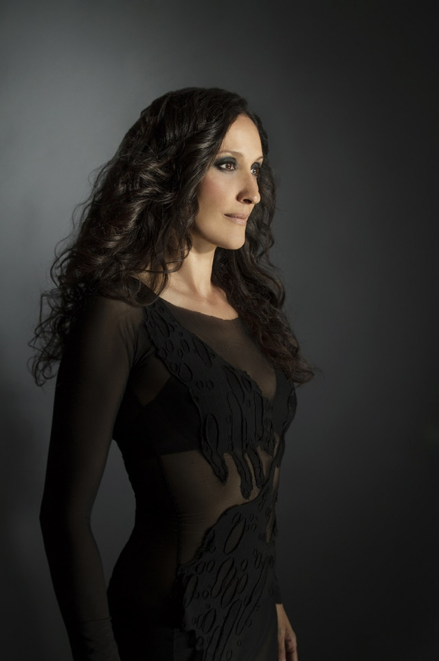 La cantante gallega e intérprete de violonchelo Rosa Cedrón.