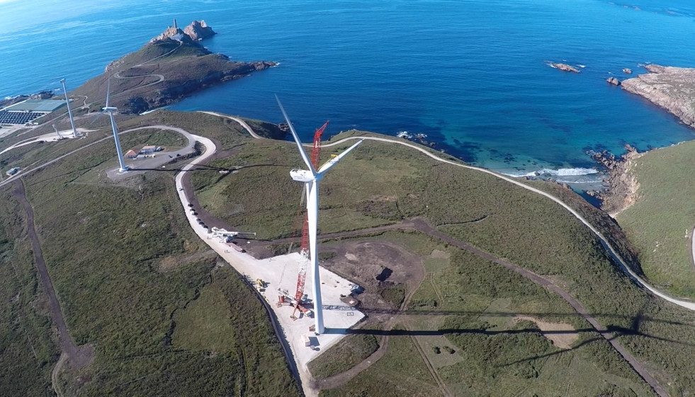 Parque eólico en Cabo Vilán.