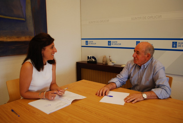 Ángeles Vázquez y el alcalde de Pantón