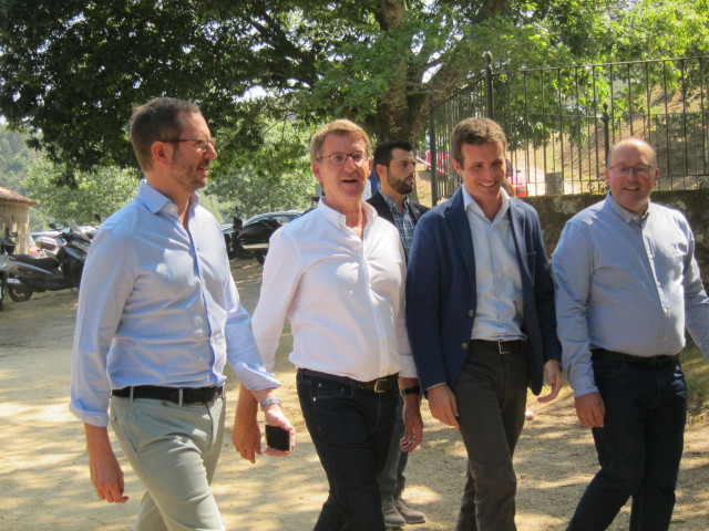 Javier Maroto, Núñez Feijóo y Pablo Casado