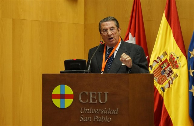 Paco Vázquez