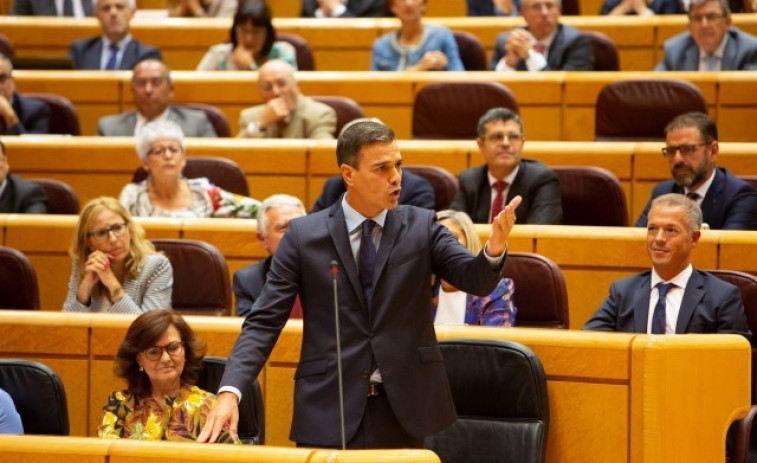Sánchez mantiene a la ministra de Sanidad pese a las dudas del PSOE sobre su máster