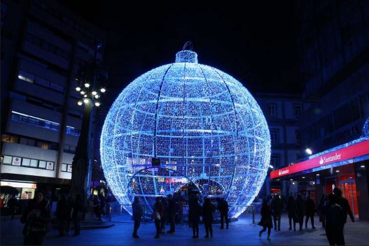 El polémico alumbrado navideño lleva a un edil, al secretario y a varios funcionarios a los juzgados