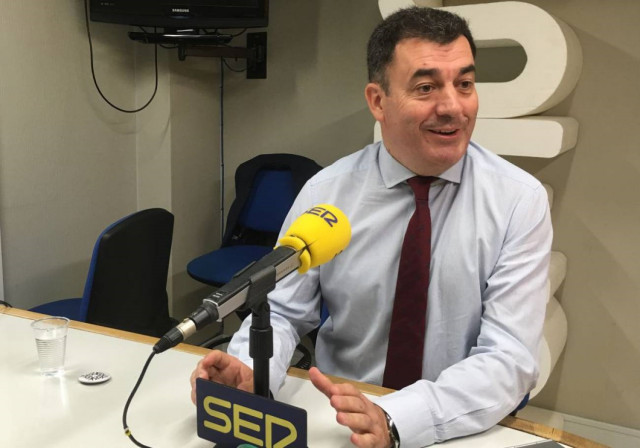 Román Rodríguez en una entrevista para la Cadena Ser