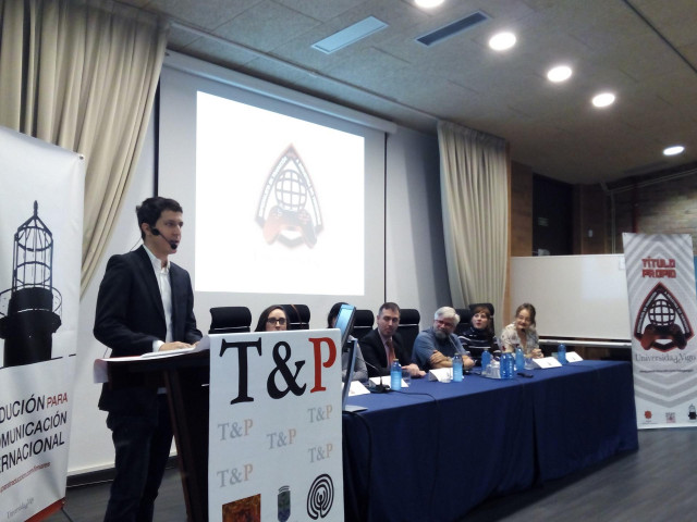 Presentación del título de traductor de videojuegos