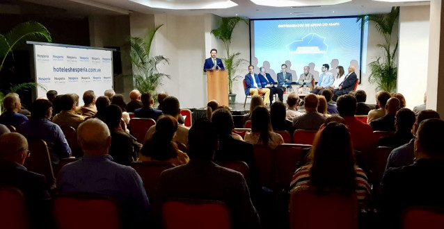 Miranda en Venezuela exponiendo las oportunidades de inversión de Galicia.