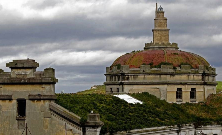 El juez investiga prevaricación en la cesión de la antigua prisión de A Coruña