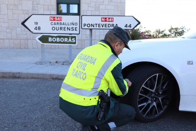 Campaña de vigilancia de neumáticos en Galicia