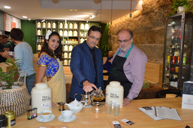 La cadena Tea & Nature inaugura en Ourense su primera tienda en España