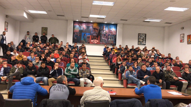 Asamblea de trbajadores de Noa Madera Creativa