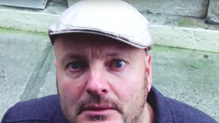 Así es Enrique Tenreiro, el escultor que pintó la tumba de Franco