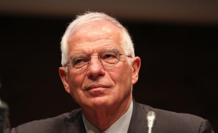 Borrell, en la cuerda floja por su oposición a pactar con los independentistas