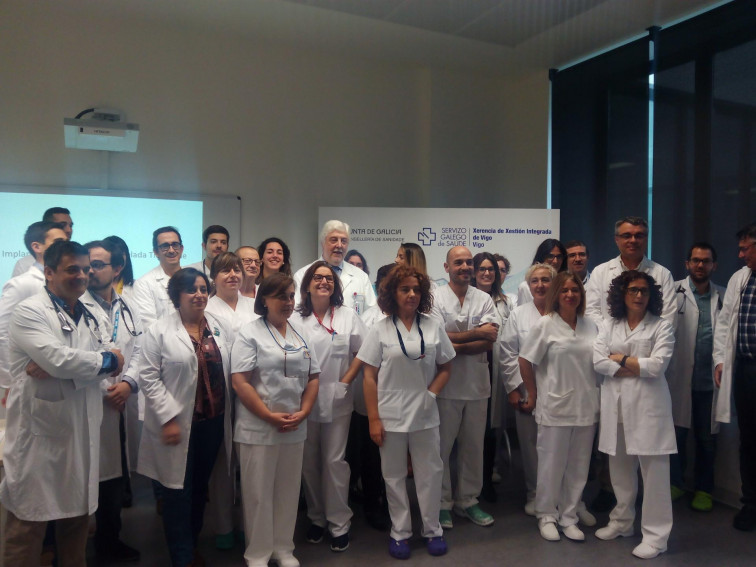 Hospital del SERGAS primero en España en implantar innovadora prótesis con titanio y porcino