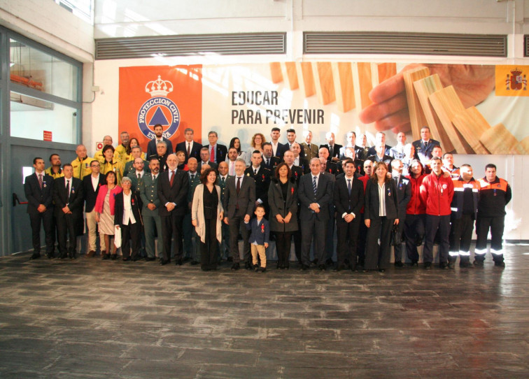 Medalla para el policía que salvó a dos menores de morir ahogados