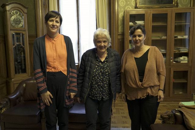Ana Pontón y Ana Miranda, con la vicepresidenta de Uruguay
