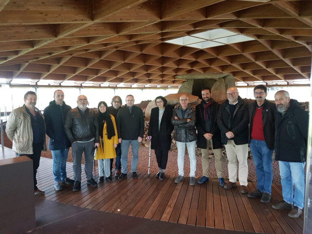 Parque del Megalitismo reunión en Dombate