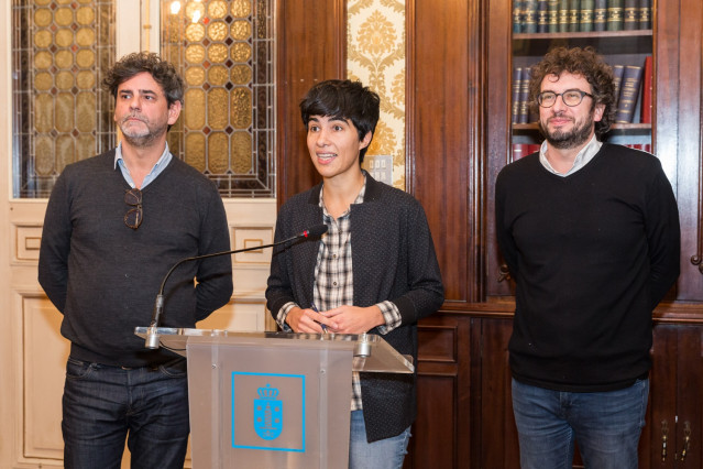 Ediles Claudia Delso y José Manuel Sande en acto Tribuna Publica