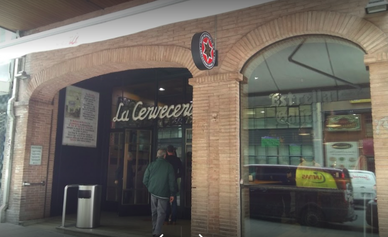 Atracadores se llevan la recaudación de una cervecería Estrella Galicia