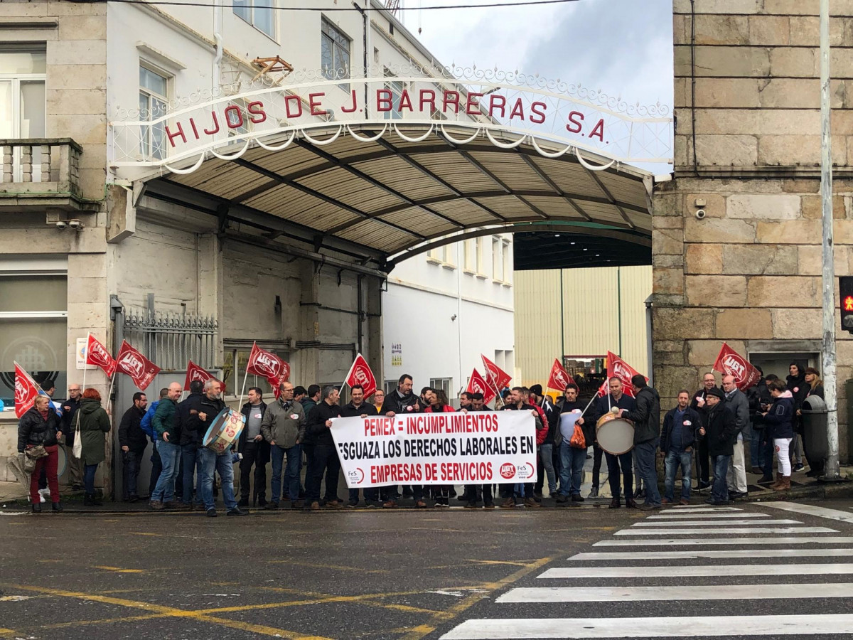 Concentración ante el astillero Barreras de Vigo.