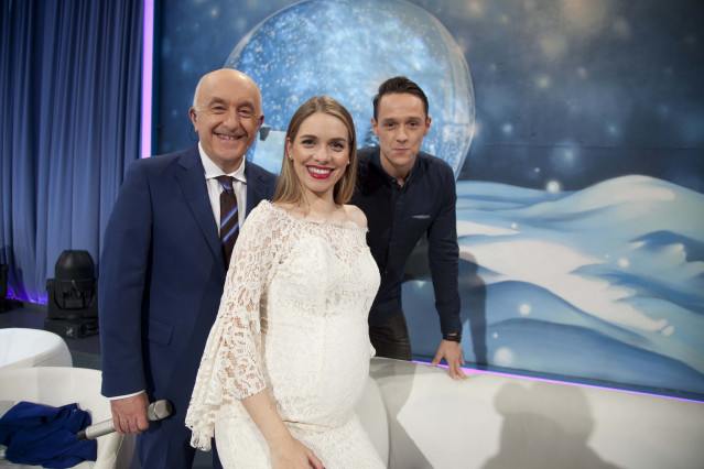 Xosé Ramón Gayoso, María María y Adrián Díaz, presentadores de la CRTVG