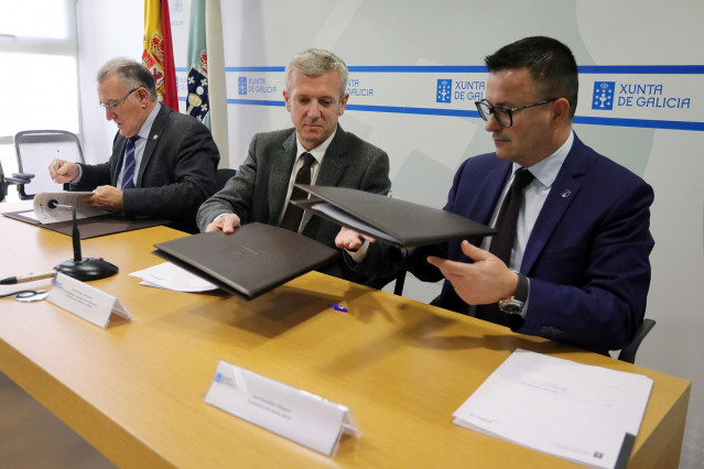 Firma de convenio de renovación de GES