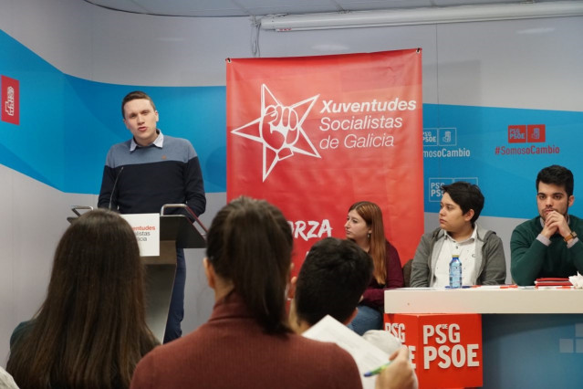 Aitor Bouza, Xuventudes Socialistas de Galicia