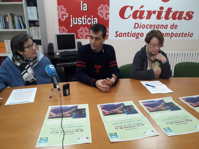 Rueda de prensa en  Cáritas