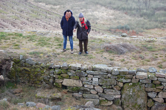 El conselleiro de Medio Rural en una visita en la provincia de Ourense.