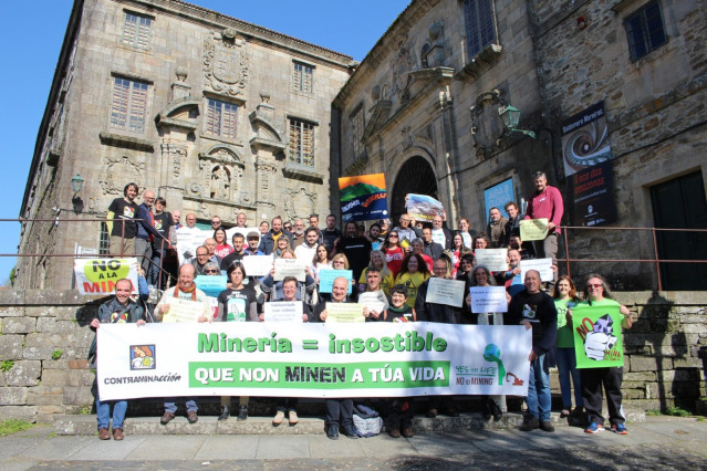Encuentro ContraMINAcción celebrado en Santiago de Compostela