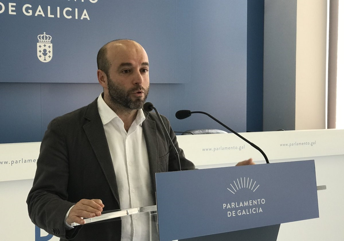 Luís Villares, de En Marea, en el Parlamento de Galicia