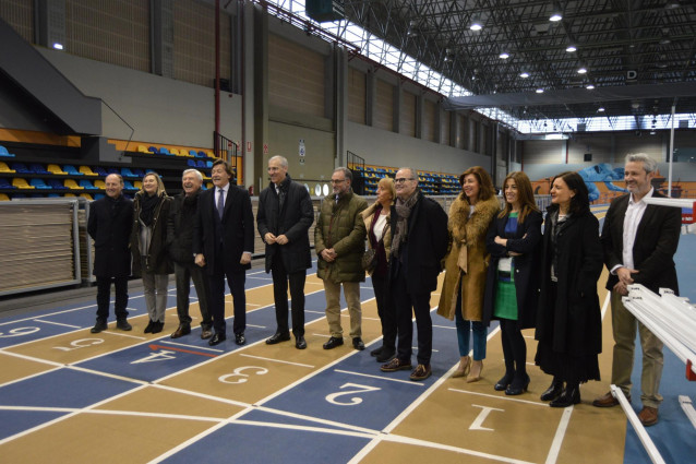 Pista de atletismo cubierta en Ourense