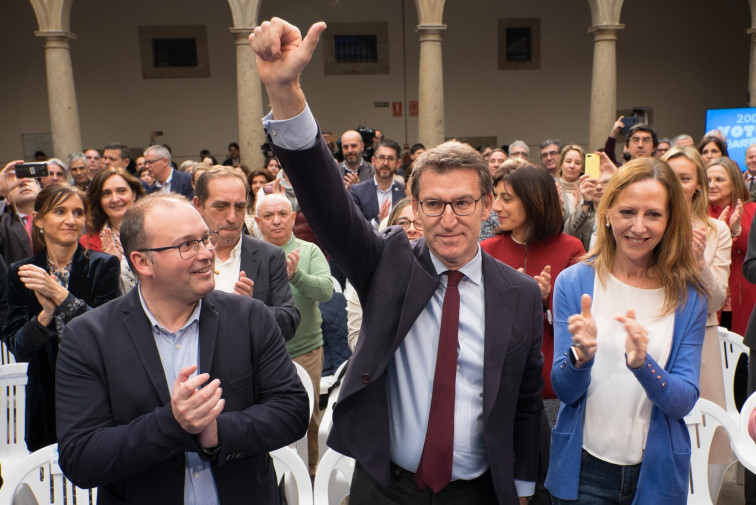 Feijóo celebra 10 años en el poder promocionando imagen de buen gestor y con la ausencia de Casado (vídeo)