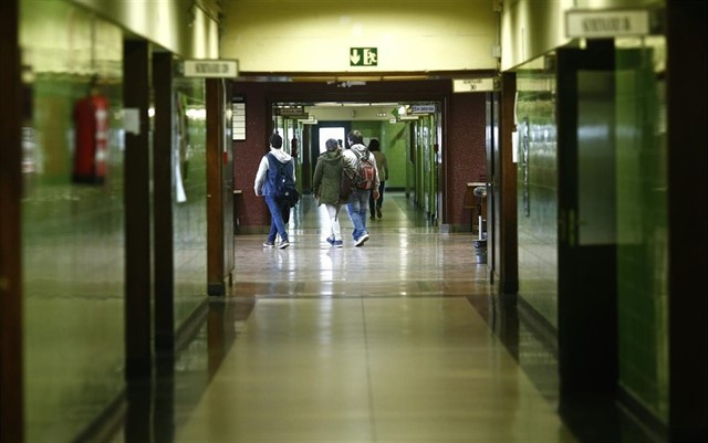 Institutos